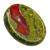 Amazing Gemstone dragon bloodstone, pierre anti-stress, vue rapprochée pour la détente