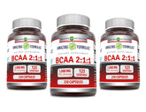 Amazing Nutrition BCAA 2:1:1 capsules visibles dans le flacon, faciles à prendre.