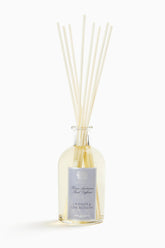 Diffuseur Antica Farmacista avec bouteille en verre pour une ambiance apaisante lavande-lime.