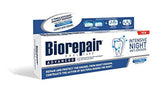 Biorepair : emballage italien clair, prêt pour votre routine nocturne d hygiène.