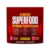 Biotest Superfood Berry-Dense en bouteille, pratique pour un apport quotidien en polyphénols.