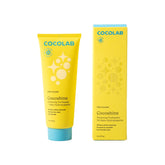 Dentifrice Cocoshine en tube saveur Pina Colada prête à être utilisé.
