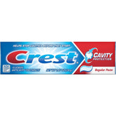 Crest dentifrice protection-caries, tube voyage prêt pour déplacements quotidiens.