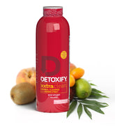 Detoxify Xxtra Clean bouteille saveur fruit tropical prête pour une détox agréable.