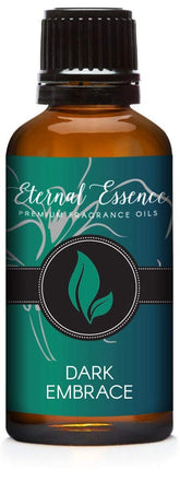 Eternal Essence Oils Dark Embrace — bouteille ambrée prête à diffuser un parfum durable