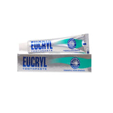 Eucryl Smokers Freshmint, tube visible, purifie les taches et laisse une sensation fraîche.