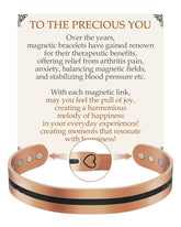 Feraco bracelet cuivre avec magnets 3800 gauss en gros plan