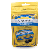 Grether's Original Cassis Pastilles dans leur boîte, prête à l'emploi pour la gorge.