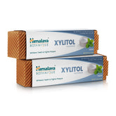Himalaya Botanique dentifrice emballage montrant le packaging naturel et simple.