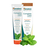 Dentifrice Himalaya Botanique Soin Complet, tube visible, soin quotidien sans fluor pour un sourire frais.