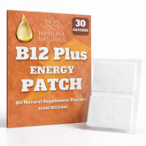 Himalaya Naturals B12 Energy Patch sur l'épaule pour énergie quotidienne discrète.