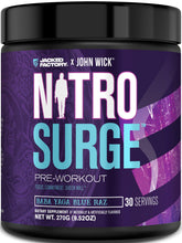 Jacked Factory Nitrosurge Wick bouteille framboise bleue, énergie rapide pour démarrer l'entraînement.