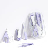 Kinderia kit-ongles-bebe-violet pour des soins sûrs et précis en voyage.