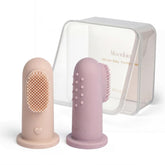 Moonkie brosse-doigt bébé blush, douceur et praticité pour le soin buccal.