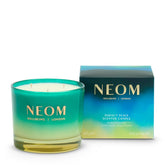 NEOM Perfect Peace bougie-3-meches pour une ambiance chaleureuse et relaxante.