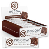 No Cow barre protéinée vegan brownie chocolat fondant – emballage prêt à consommer.