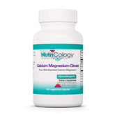Nutricology Calcium Magnesium Citrate, capsules dans une bouteille, soutien quotidien des os et des articulations.