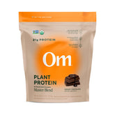 OM MUSHROOM MASTER BLEND protéine chocolat dans un shaker, énergie et satiété possibles