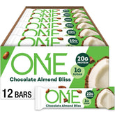 Barre ONE Chocolat Amande présentoir, encas protéiné pratique en déplacement.