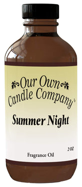 Our Own Candle Company Nuit ete — Bouteille huile pour diffuseur offrant une diffusion longue tenue.