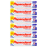 Tube Pepsodent Complete Care pour un brossage efficace et une haleine fraîche.