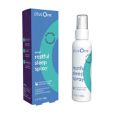 PlusOne Blissful Sleep Spray sur sa bouteille, brume relaxante pour la routine nocturne.