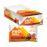 PROBAR MEAL Bar Superfruit Slam dans son emballage pratique pour emporter.