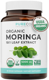 Pure Co Moringa capsules dans l'emballage bouteille, routine santé naturelle.