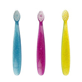 Totz Radius bleue pour enfants de 18 mois, douceur adaptée pour dents et gencives délicates.