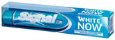 Signal White Now dentifrice-tube, blanchiment visible après chaque brossage.