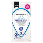Summer's Eve lingettes contrôle-odeur quotidien pour plus de fraîcheur.
