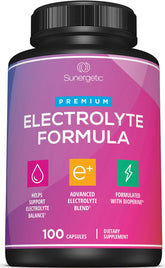 Sunergetic Electrolyte Capsules dans sa bouteille, hydratation pratique au quotidien.
