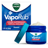 Vicks VapoRub, tube et emballage visibles, idéal pour les symptômes du rhume.