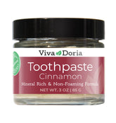 Pâte dentifrice Viva Doria Cannelle dans pot en verre, soin buccal naturel.
