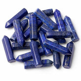 Pointe hexagonale en lapis lazuli YATOJUZI pour méditation et équilibre énergétique.