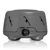 Le Yogasleep Dohm Uno produit un bruit blanc non répétitif pour favoriser l'endormissement.