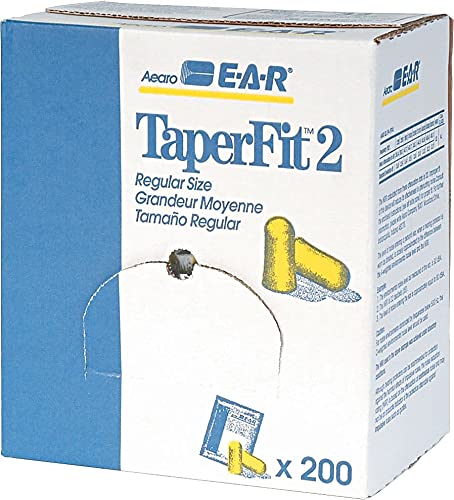 Détail de l’embout 3M E-A-R TaperFit2 montrant l’insertion facile.