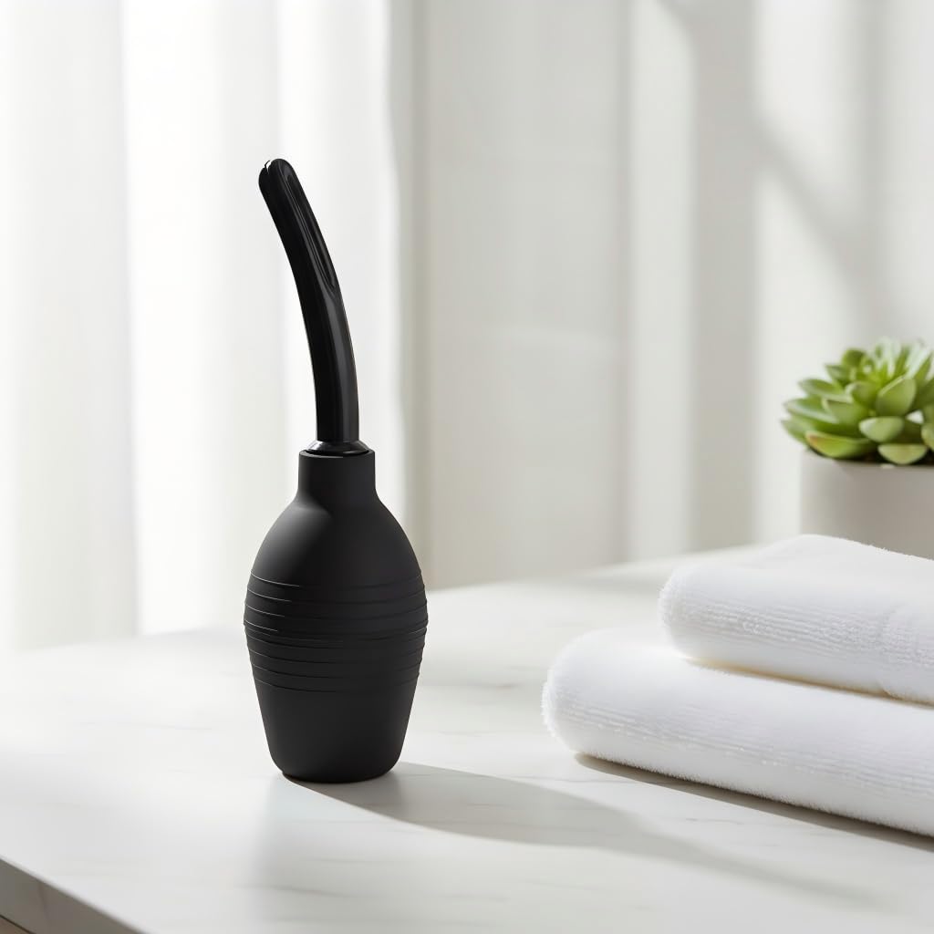 Ensemble douche anal Abyclean noir prêt à l'emploi.