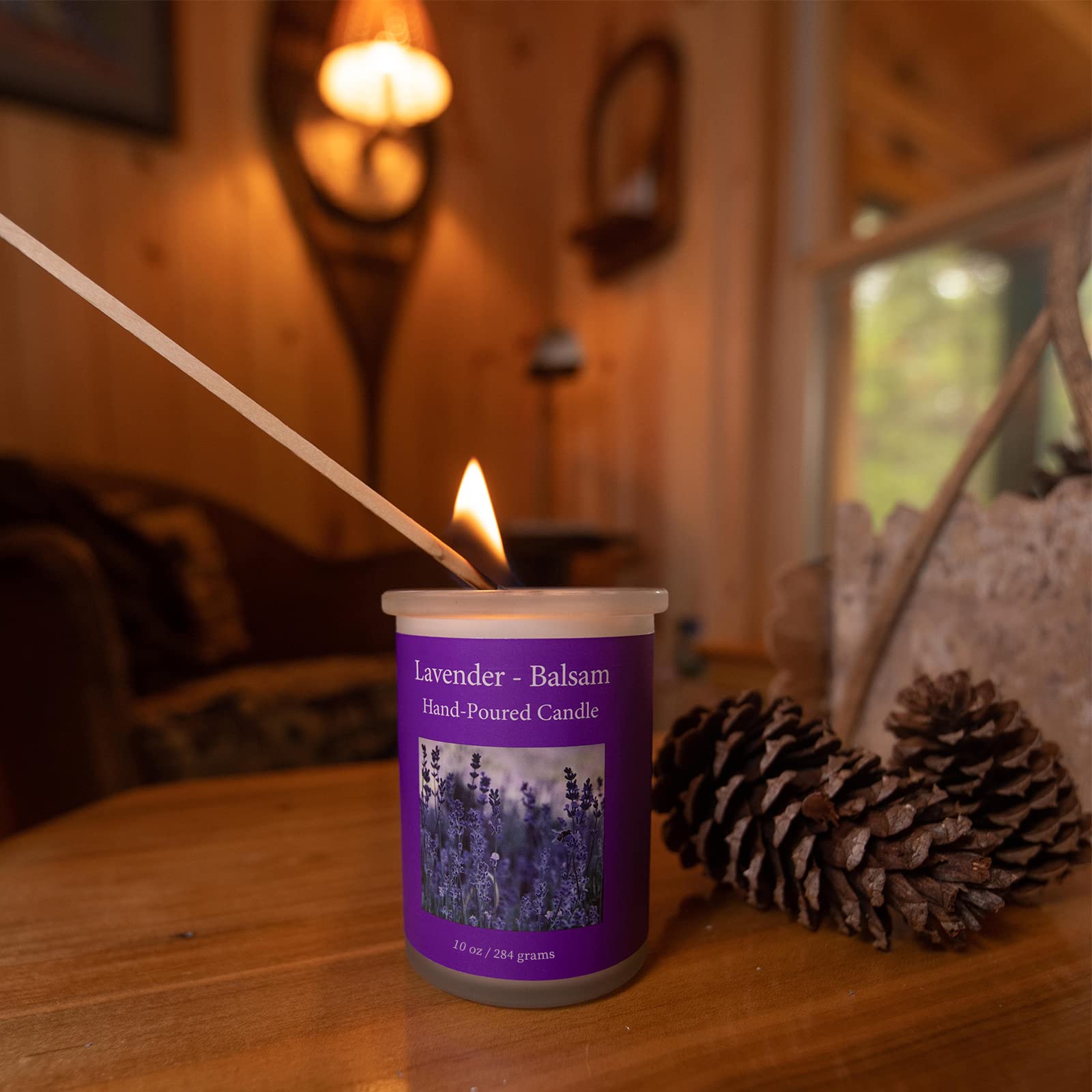 Bougie Adirondack ingrédients naturels cire soja, parfum boisé.