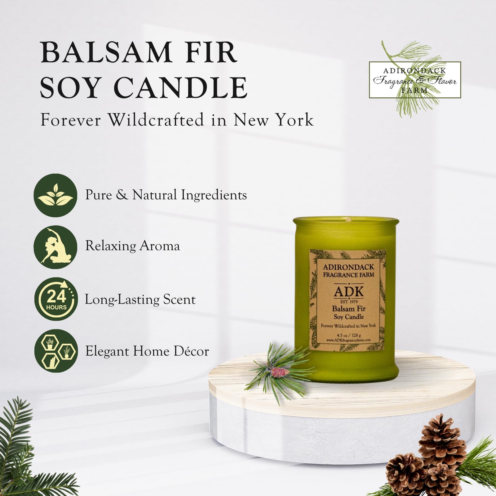 Étiquette élégante sur la bougie ADK Balsam et Fir, élément décoratif idéal.