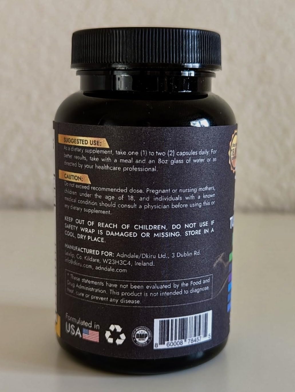 Mousse-marine d'Adndale sur présentoir, idéal pour démarrer une routine bien-être.