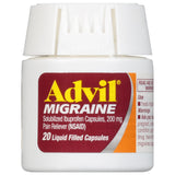 Advil 200 mg capsules liquides – dose précise en gros plan pour administration efficace.