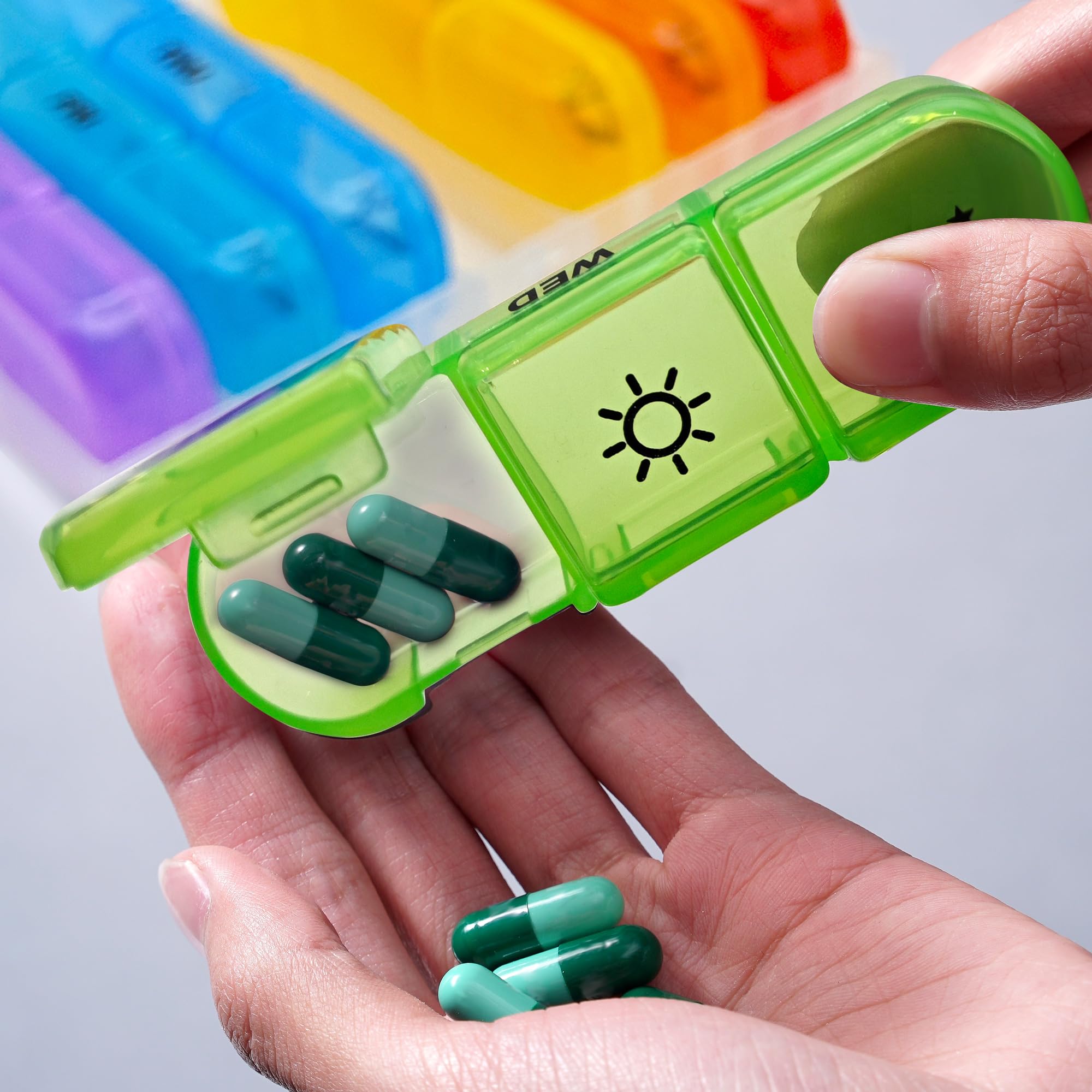 AIMI Sans BPA: matériau sûr pour vos suppléments quotidiens.