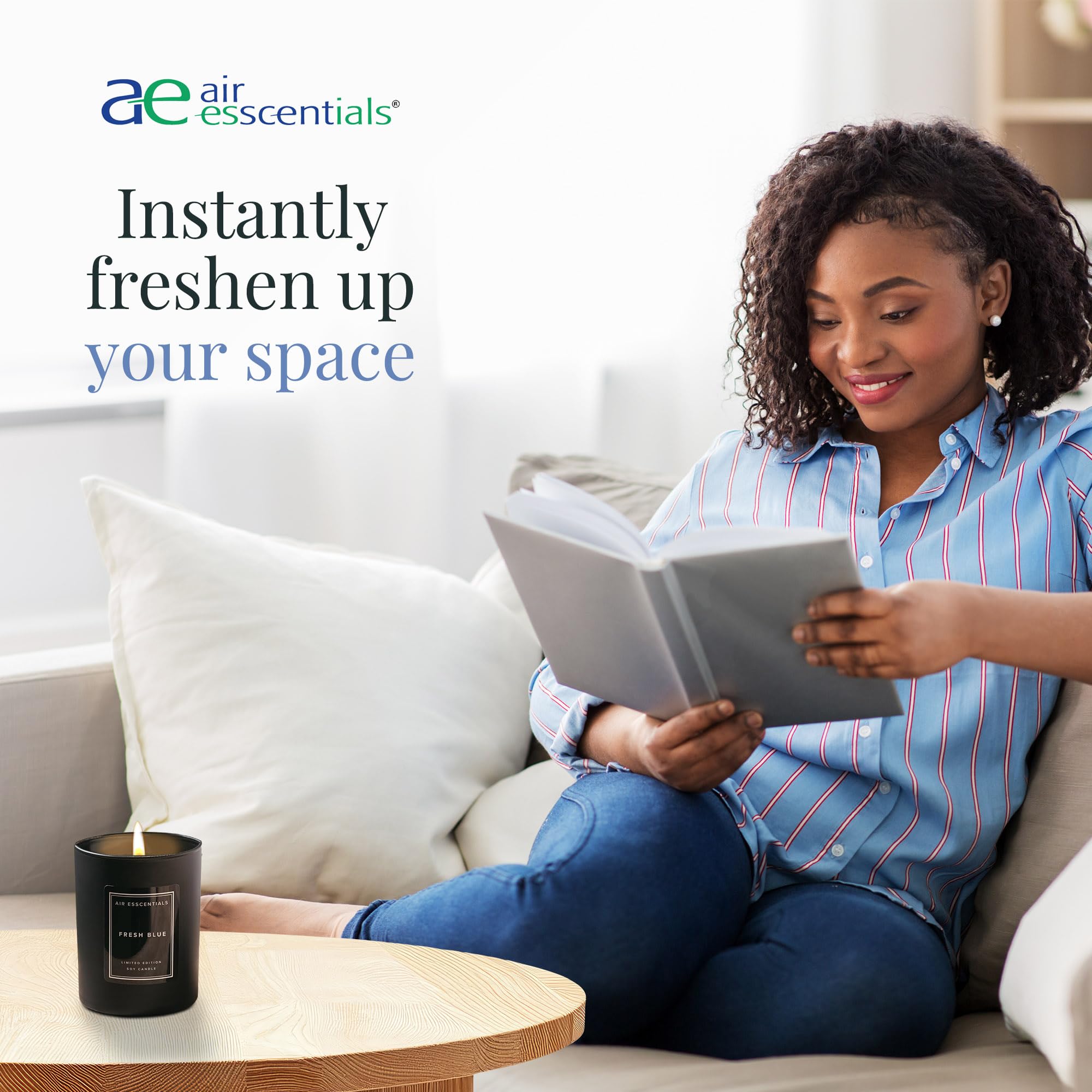 Air Esscentials Bougie en Soja dans un contenant élégant, parfaite pour le bureau.