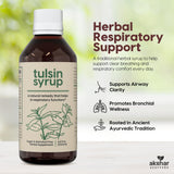 AKSHAR Tulsin Syrup – Étiquette montrant les ingrédients clés.