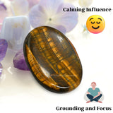 Amazing Gemstone accessoire méditation quotidienne œil-de-tigre en main.