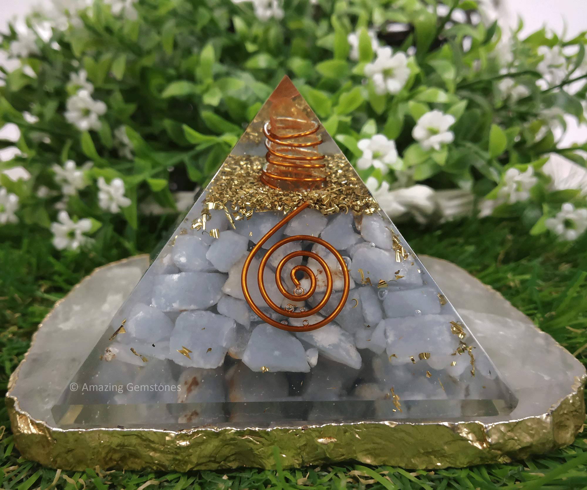 Amazing Gemstone angelite cristal pointe quartz, favorise concentration pendant yoga.