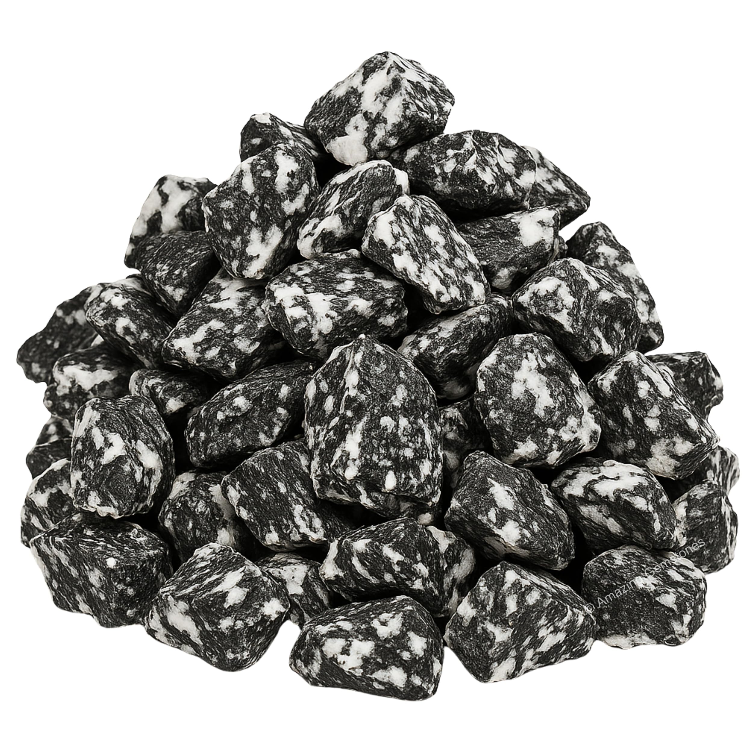 Amazing Gemstone cristal tourmaline noire et blanche brut utile pour pratique spirituelle à domicile.