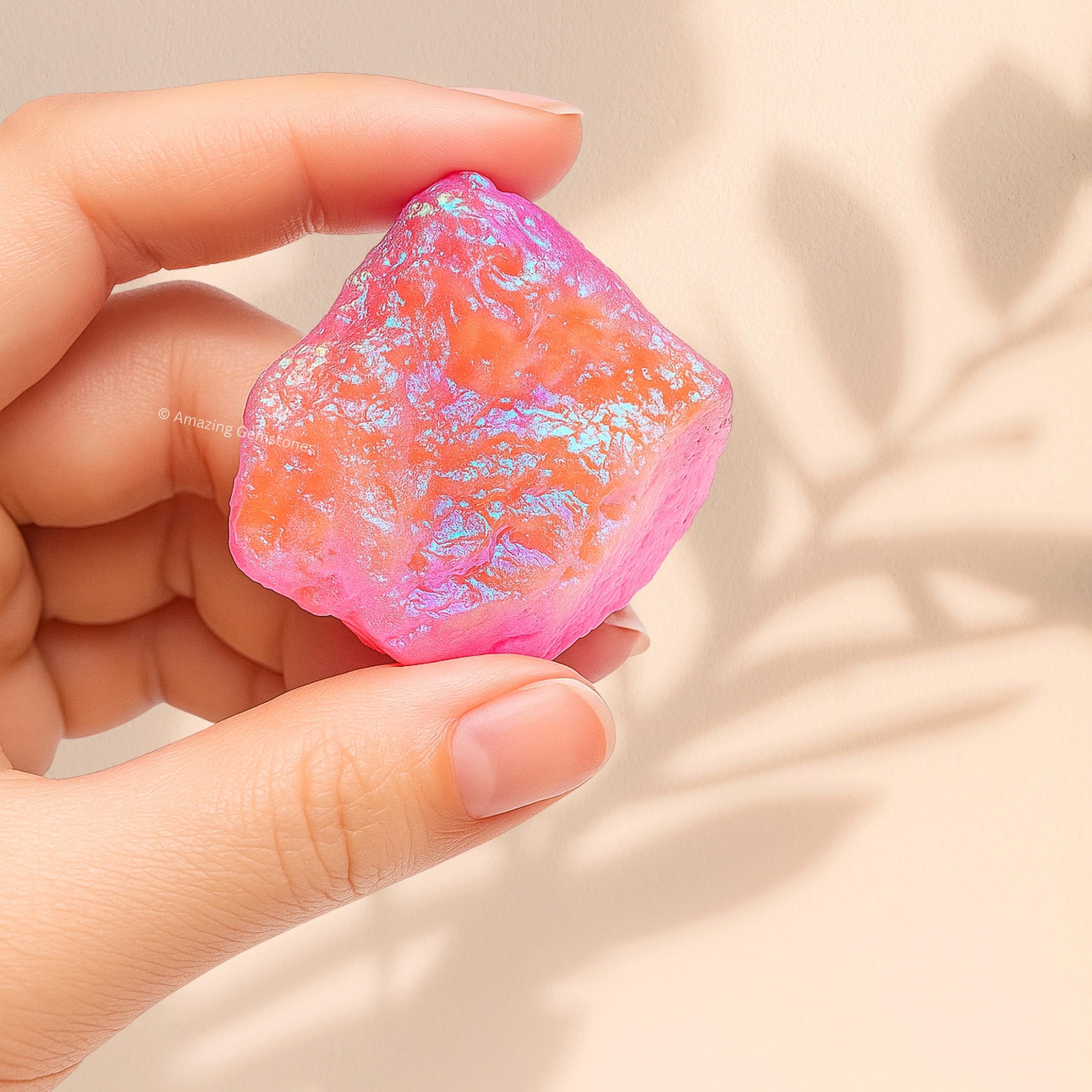 Amazing Gemstone détail proche quartz rose aura d’ange brut.