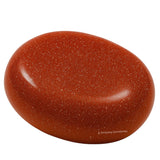 Amazing Gemstone, énergie-positive, pierre-palme rouge pour des rituels calmes.